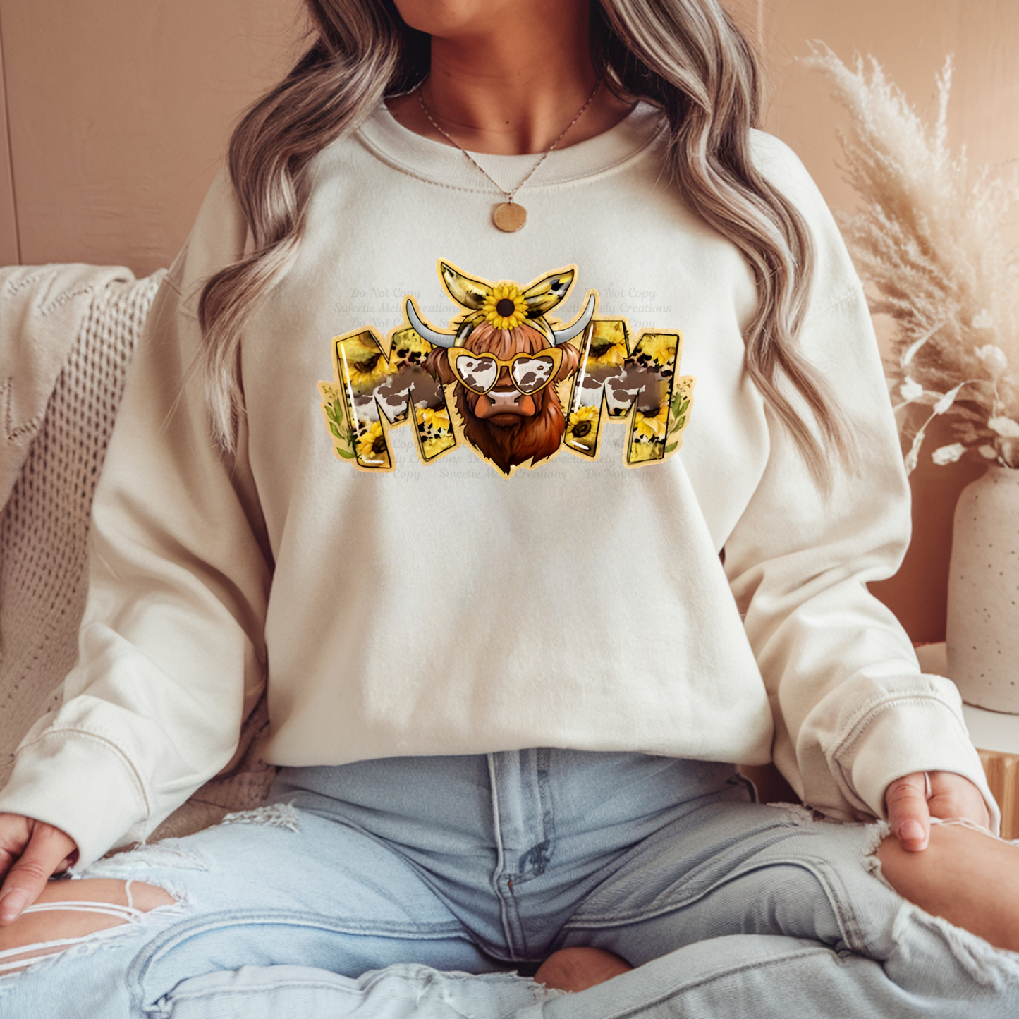 Mom Highland Cow Crewneck